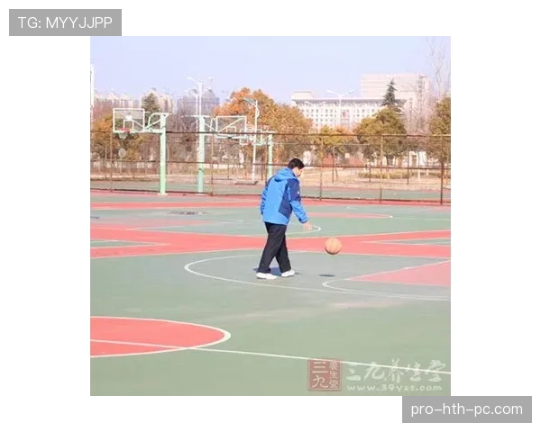 篮球规则中走步和两次运球区别界定及具体判罚标准解读